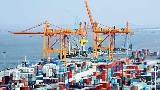 Trade surplus touches US$4.1 billion by mid-February