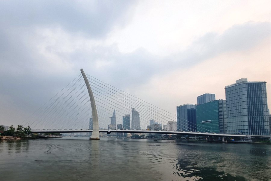 Cầu Ba Son nối TP Thủ Đức với quận 1, một trong những công trình đầu tư công vượt tiến độ tại TP. Hồ Chí Minh. Ảnh: Đỗ Doãn  Hồ Chí Minh: Thúc tiến độ đầu tư công các dự án lớn, trọng điểm