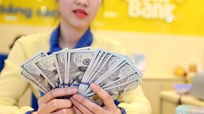 Tỷ giá hôm nay (29/2): Đồng USD thế giới tăng, trong nước giảm