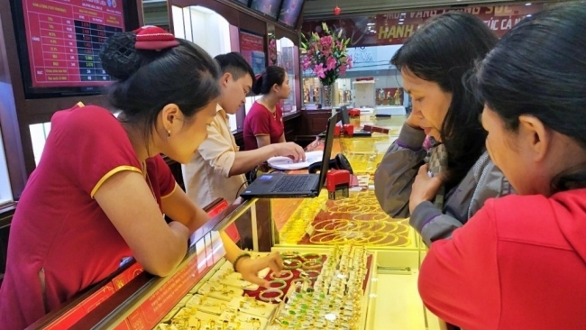 Nên thay đổi tư duy quản lý, chấp nhận thị trường vàng kỳ hạn