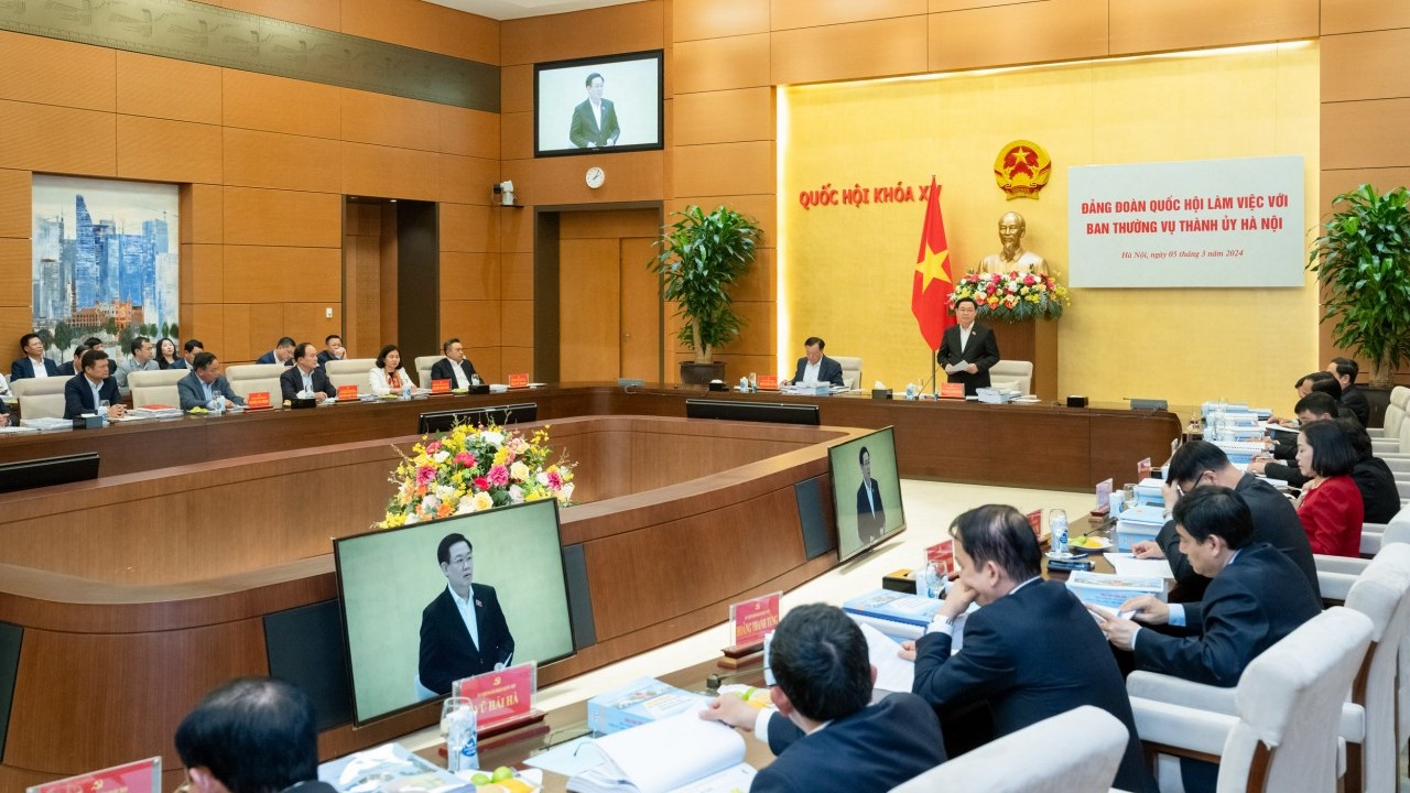 Chủ tịch Quốc hội làm việc với Ban Thường vụ Thành ủy Hà Nội về dự án Luật Thủ đô (sửa đổi)