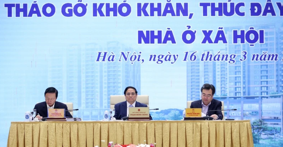 Prime Minister urges quick, effective development of social housing