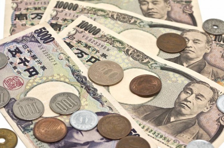Nhật Bản có thể can thiệp nếu đồng Yen giảm xuống 155 Yen/USD