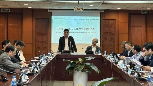 workshop spotlights external challenges impacts on vietnams development