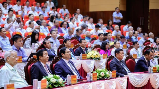 Thủ tướng dự Hội nghị công bố quy hoạch, xúc tiến đầu tư tỉnh Vĩnh Long