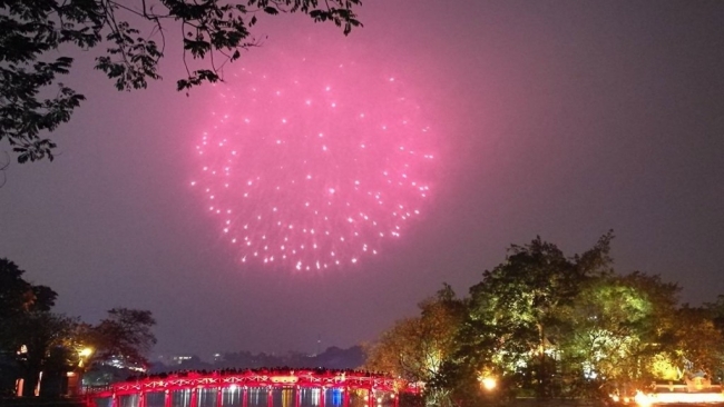 Hà Nội sẽ bắn pháo hoa chào mừng 70 năm Ngày Giải phóng Thủ đô