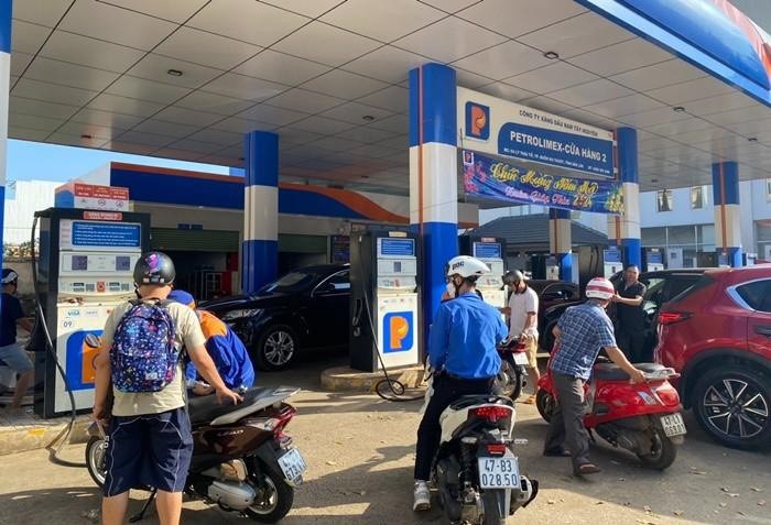 Đắk Lắk: Kiên quyết xử lý cửa hàng xăng dầu không xuất hóa đơn điện tử sau mỗi lần bán