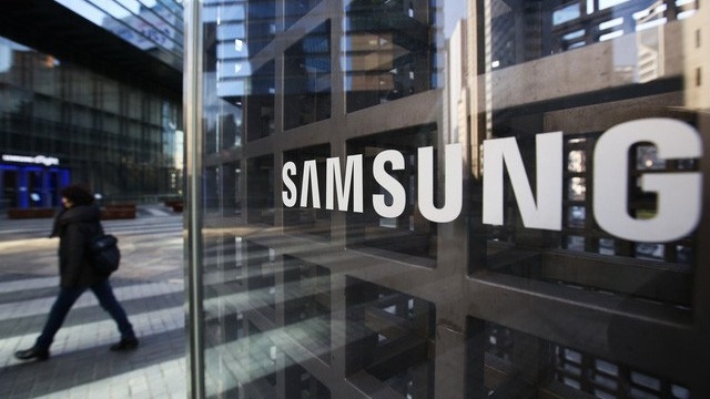 Samsung Electronics lần đầu tiên tụt xuống hạng 3 sau 22 năm