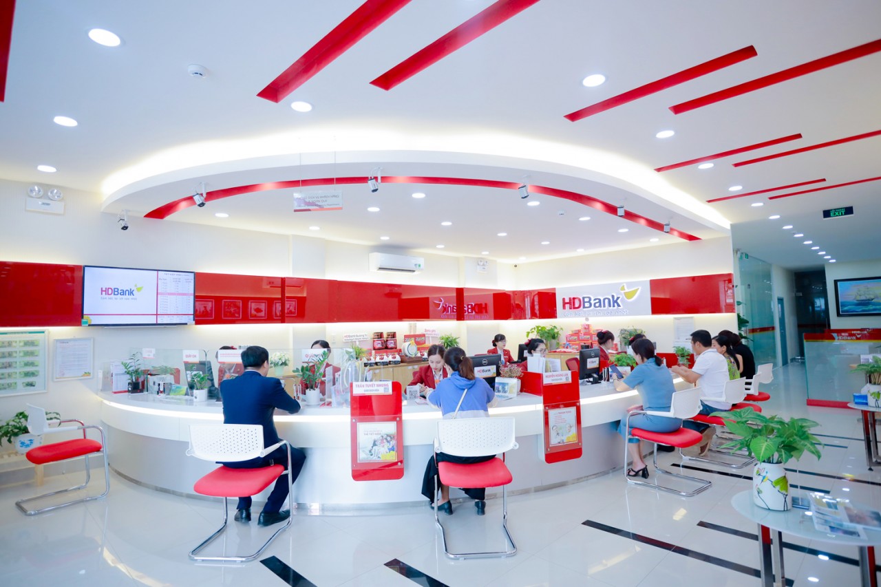 HDBank lãi năm 2023 đạt 13.017 tỷ đồng, sẽ phát hành báo cáo bền vững 2024