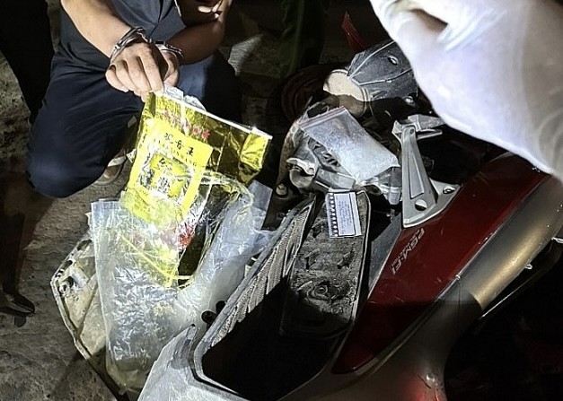Bắt đối tượng người Campuchia vận chuyển ma túy về Việt Nam | Tạp chí điện tử Hải quan Online