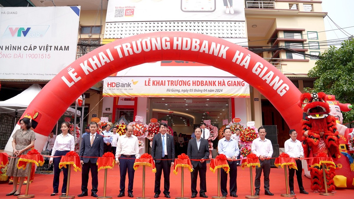 HDBank đặt chi nhánh đầu tiên tại cửa ngõ phía Bắc của Tổ quốc