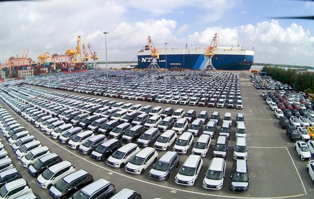 Car imports see strong recovery in March hinh anh 1