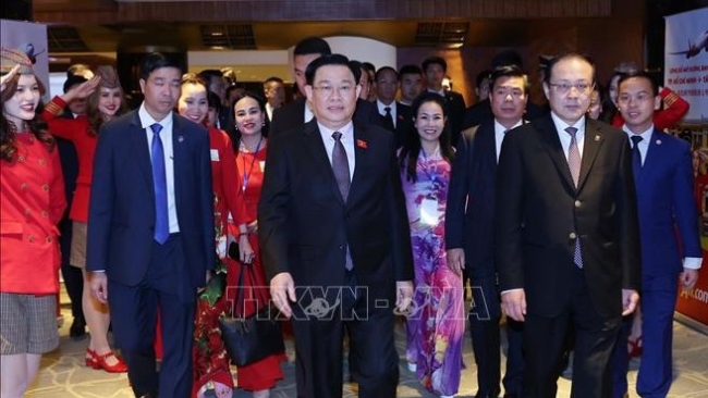Chủ tịch Quốc hội dự Diễn đàn thúc đẩy hợp tác Việt Nam - Trung Quốc