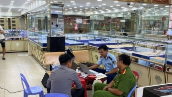 TP. Hồ Chí Minh: 7 tháng, xử lý gần 200 vụ vi phạm về kinh doanh vàng, trang sức