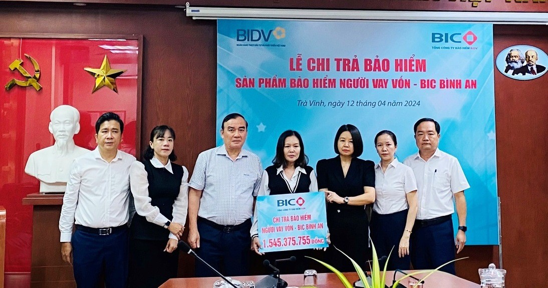 BIC chi trả hơn 1,5 tỷ đồng quyền lợi bảo hiểm cho khách hàng vay vốn tại Trà Vinh