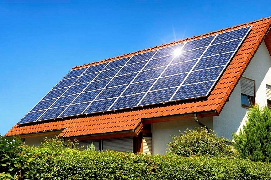 Khuyến khích phát triển điện mặt trời mái nhà tự sản, tự tiêu