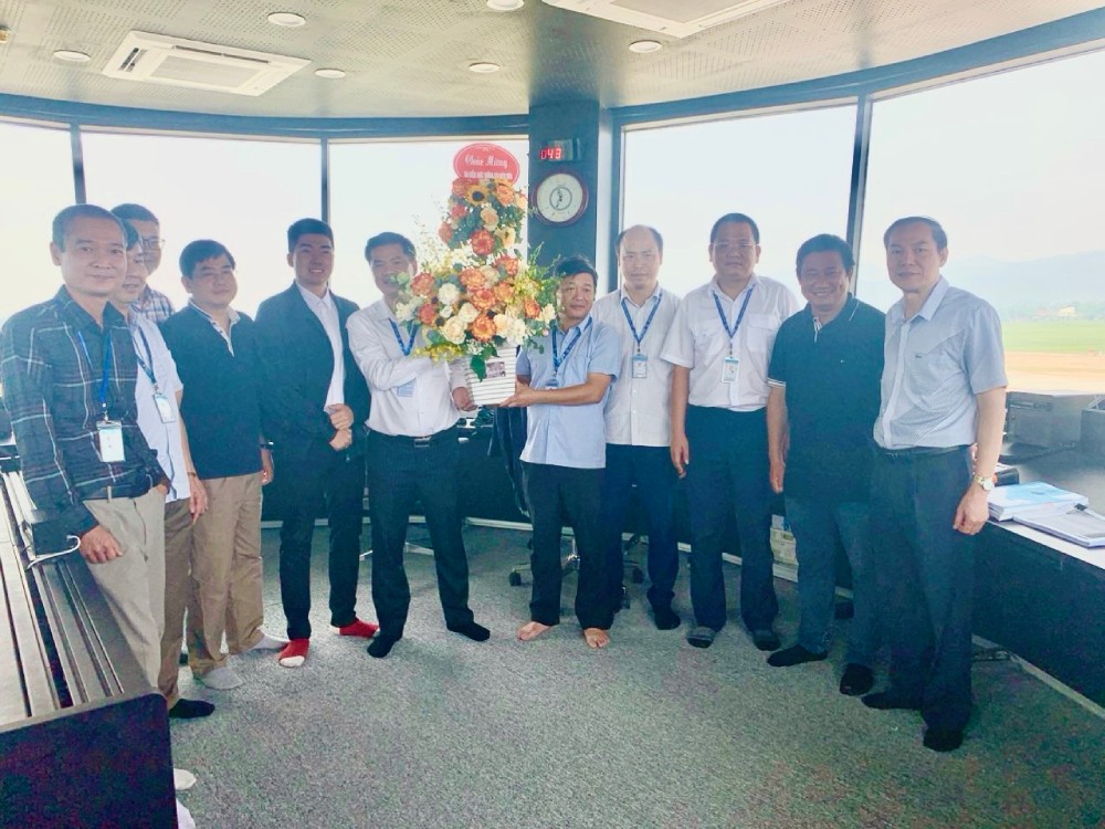 VATM chuyển đổi khai thác thành công Đài Kiểm soát không lưu Điện Biên