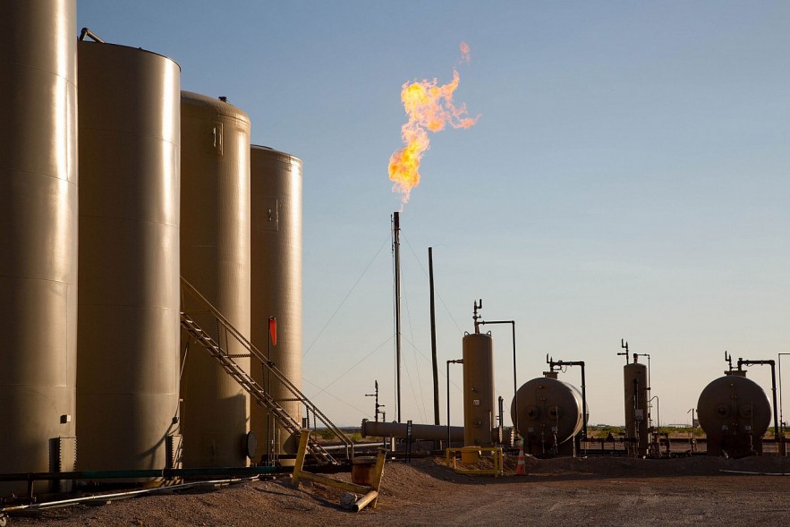 Ngày 19/4: Giá gas thế giới tăng 0,17%, dầu thô giảm nhẹ