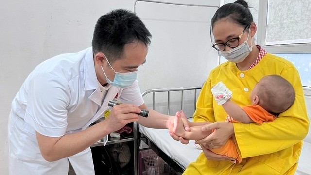 Hà Nội: Cảnh báo cao điểm dịch tay chân miệng