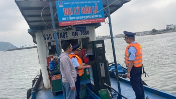 Quảng Ninh: Phạt 50 triệu đồng một cửa hàng xăng dầu trên biển vì bán sai vị trí