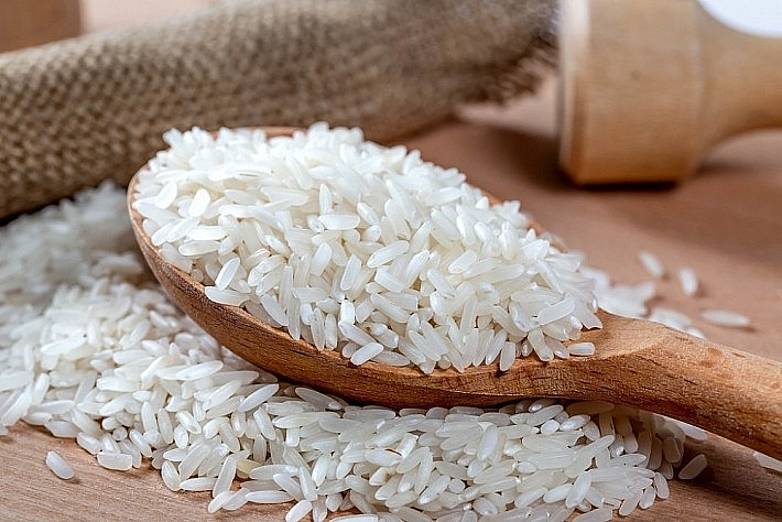 Ngày 24/4: Giá gạo bật tăng trở lại, lúa ổn định