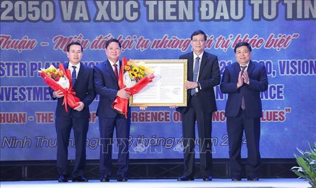PM directs Ninh Thuan to tap on strengths for sustainable development hinh anh 2