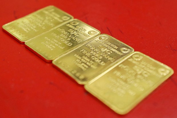 Central bank to continue gold auction on May 3 hinh anh 1