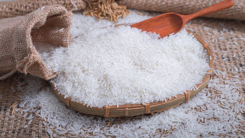 Ngày 4/5: Giá gạo tăng, lúa giảm nhẹ