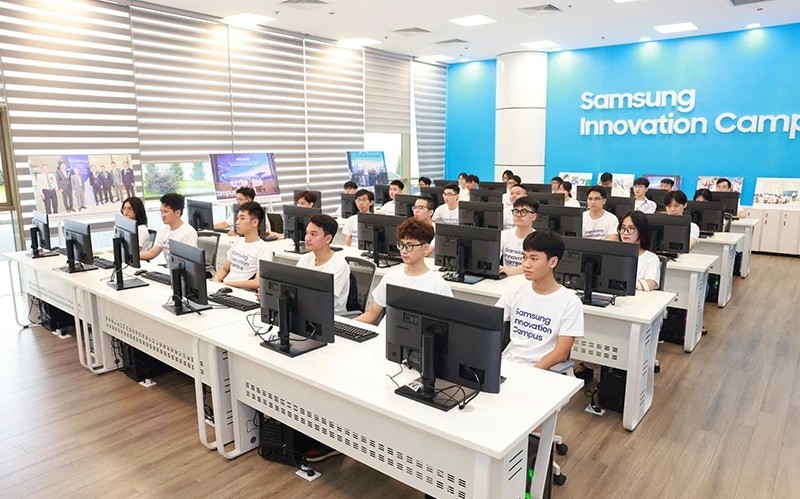 Vietnam acts to seize opportunity to join global semiconductor supply