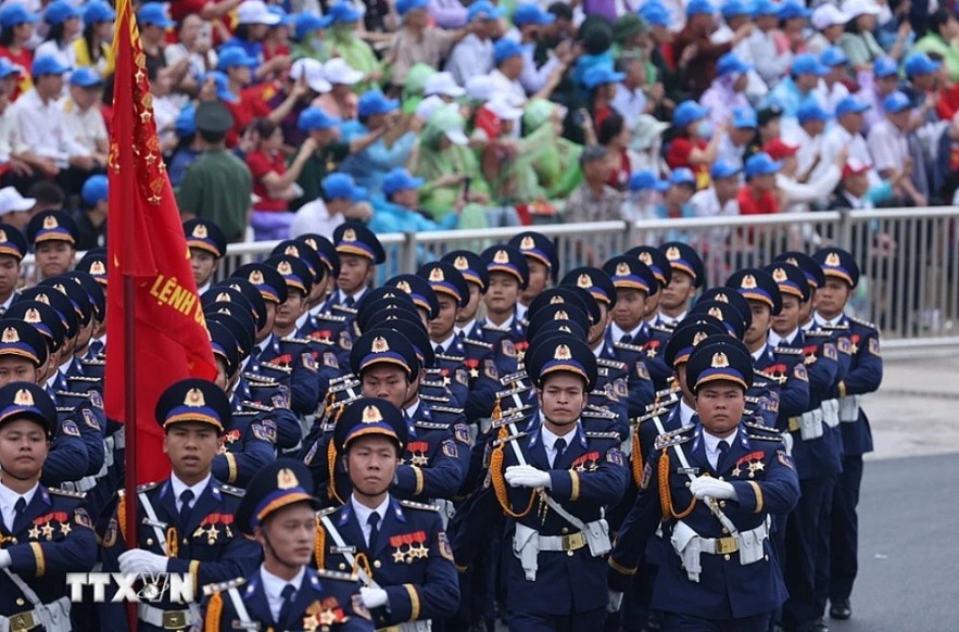 Hào hùng Lễ diễu binh, diễu hành kỷ niệm 70 năm Chiến thắng Điện Biên Phủ