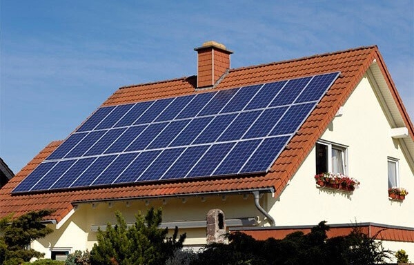 "Xanh hóa" năng lượng trong sản xuất với giải pháp điện mặt trời áp mái