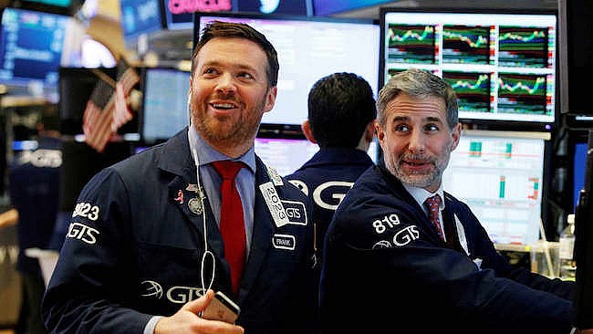 Dow Jones nối dài chuỗi leo dốc sang phiên thứ 6 liên tiếp