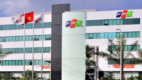 Nợ thuế hơn 71 tỷ đồng, FPT Telecom nói gì?