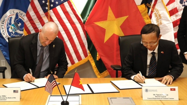 Mở rộng quan hệ hợp tác hải quan Việt Nam - Hoa Kỳ