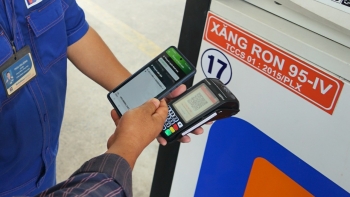 Quảng Ninh: Triển khai thanh toán không dùng tiền mặt tại các cửa hàng kinh doanh xăng dầu