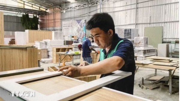 Vietnam's timber, wood product exports post positive growth in the first five months - Vimarsana News