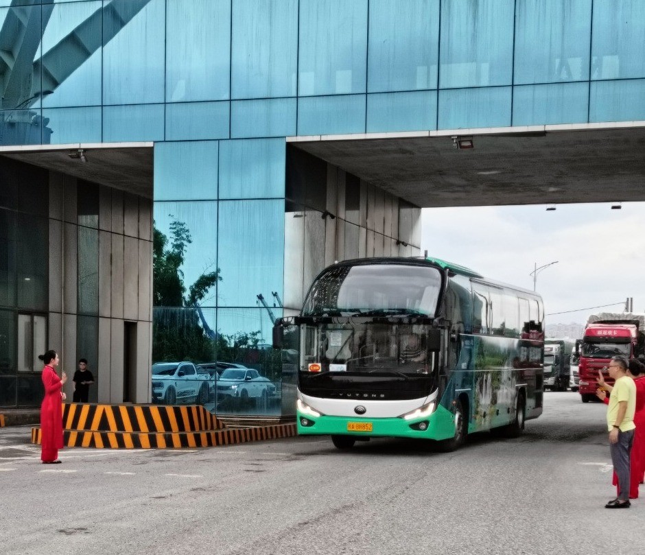 Quảng Ninh: Khởi động hoạt động vận chuyển hành khách qua cầu Bắc Luân II