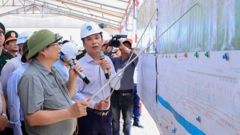 Phấn đấu thông xe 3 dự án cao tốc Bắc-Nam vào dịp 30/4/2025