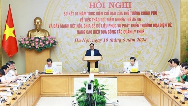 Thủ tướng chủ trì Hội nghị trực tuyến toàn quốc về thực hiện Đề án 06