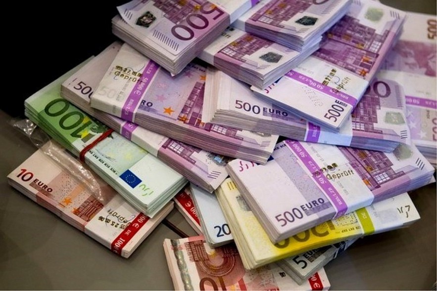 Đồng Euro trong dự trữ ngoại hối toàn cầu đang trên đà giảm mạnh
