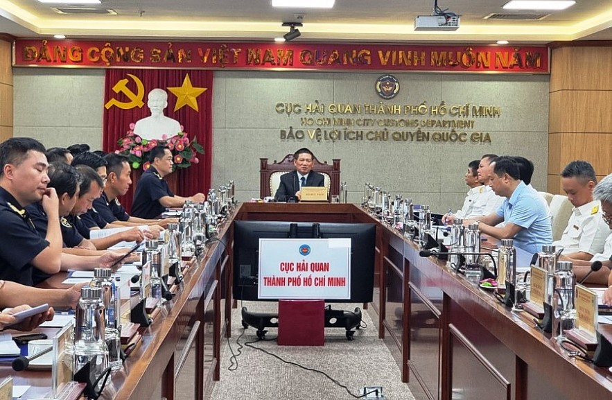 Toàn cảnh buổi làm việc của Bộ trưởng với Cục Hải quan TP. Hồ Chí Minh. Ảnh: Đỗ Doãn