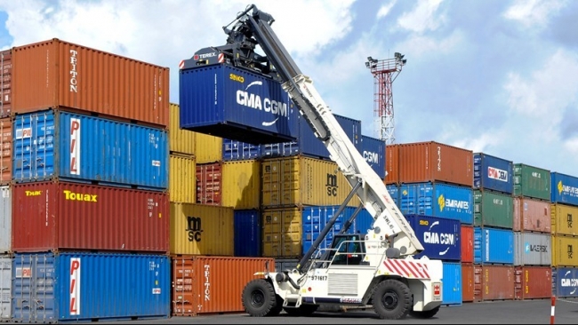 Giá cước vận chuyển container giao ngay sẽ tiếp tục neo cao đến cuối năm