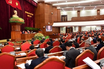 Quy trình xem xét, thi hành kỷ luật đối với tổ chức đảng, đảng viên