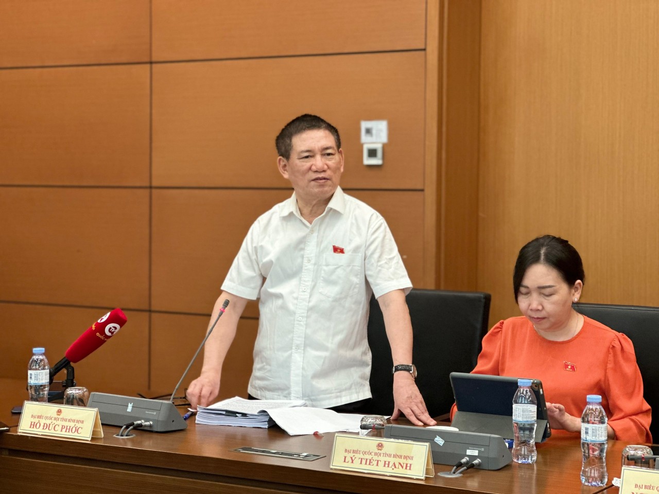 Bộ trưởng Bộ Tài chính chính phát biểu tại tổ