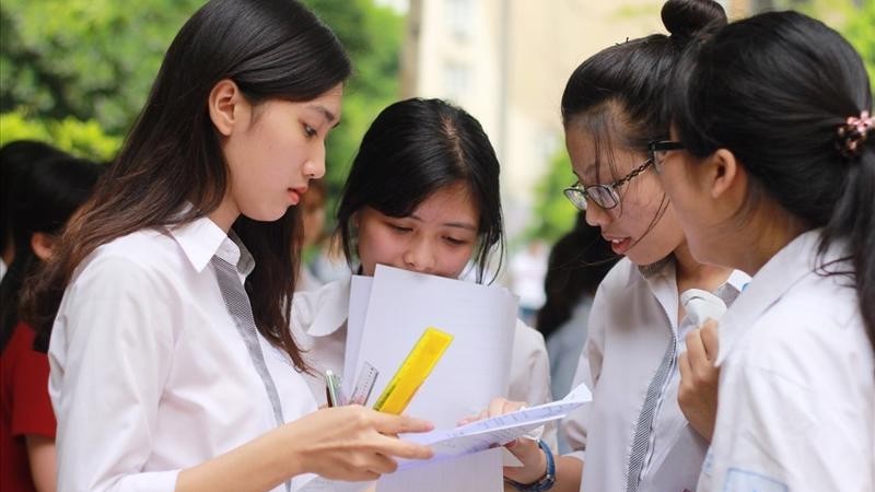 Hà Nội có 196 điểm thi tốt nghiệp THPT tại 30 quận, huyện