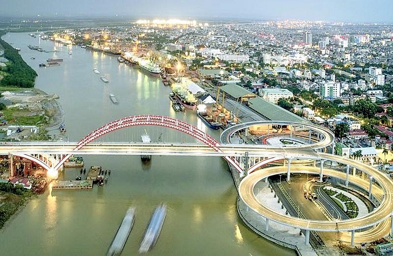 Hải Phòng vươn lên tầm cao mới