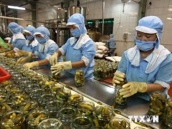 Exports up 13.8% in first half: ministry