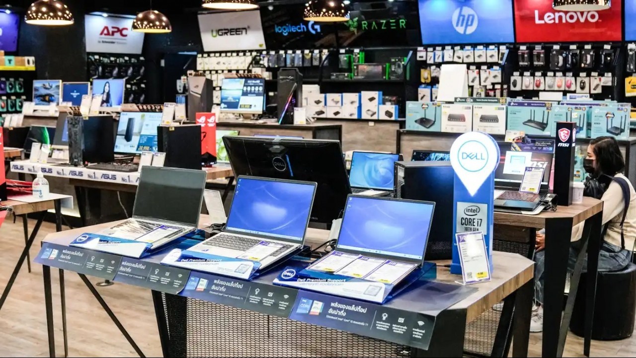 Nhiều mẫu laptop được điều chỉnh giảm giá 1 - 4 triệu đồng