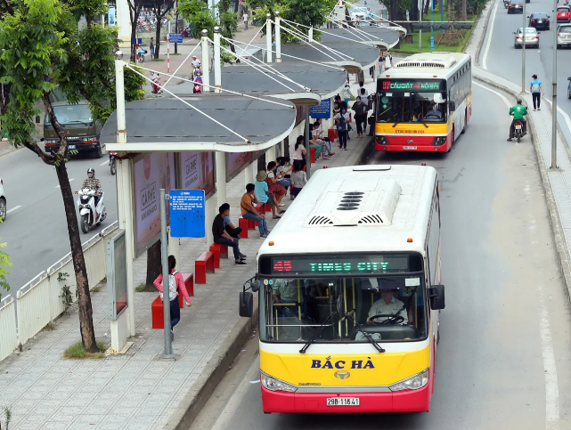 Phương án tăng giá vé xe buýt có trợ giá tại Hà Nội từ ngày 1/7/2024