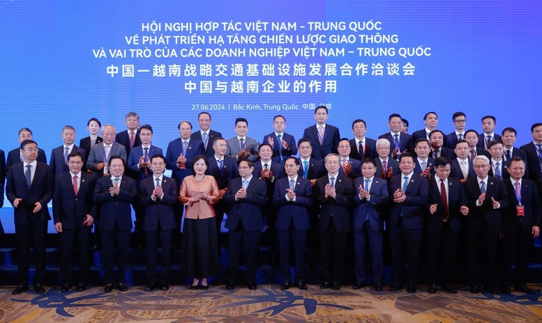 Thủ tướng Phạm Minh Chính: Thúc đẩy các dự án giao thông chiến lược, biểu tượng cho quan hệ Việt Nam-Trung Quốc- Ảnh 10.